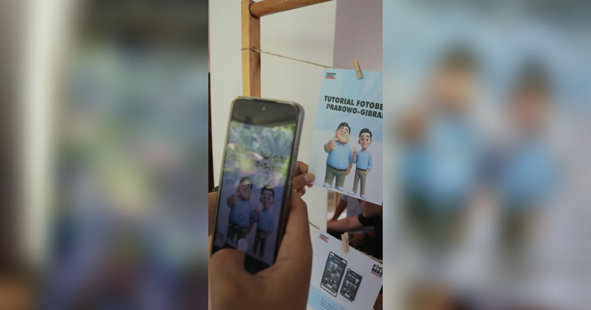 FOTO: TKN Luncurkan Platform Fotober2.ai sebagai Cara Baru Dukung Prabowo-Gibran