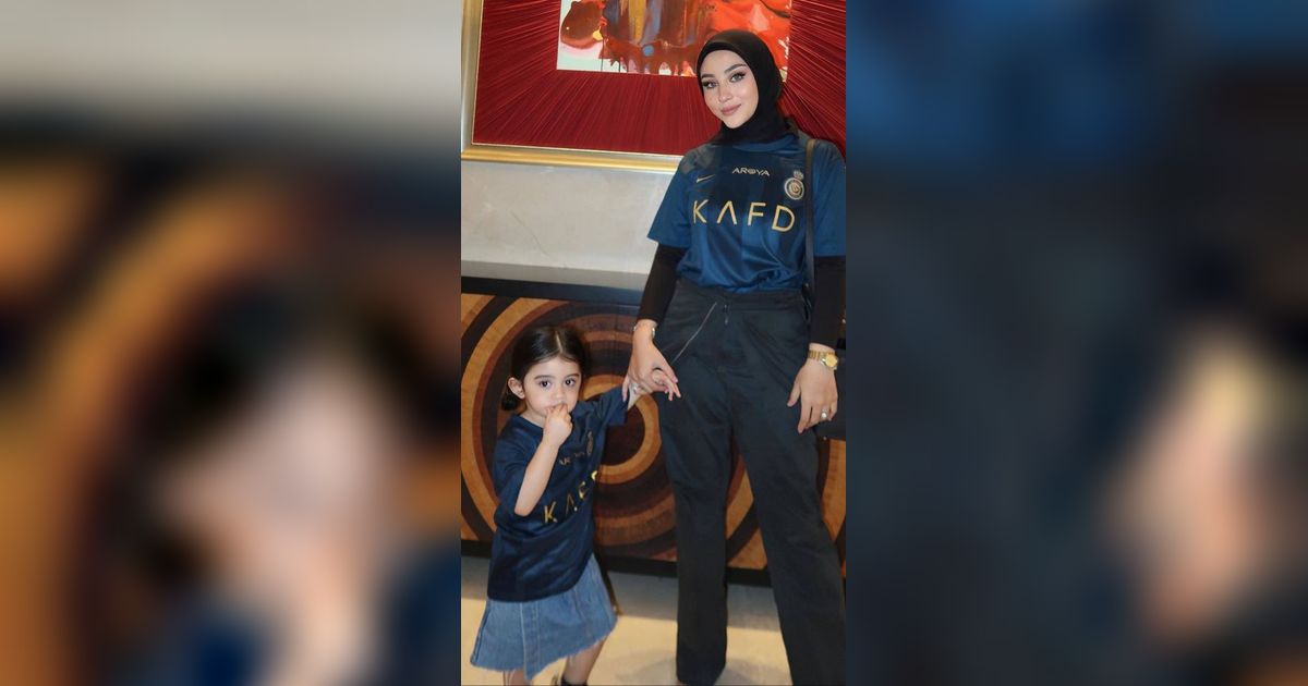 Makin Cantik Bak Boneka, Potret Terbaru Guzel Anak Margin & Ali Syakieb yang Selalu Dipuji