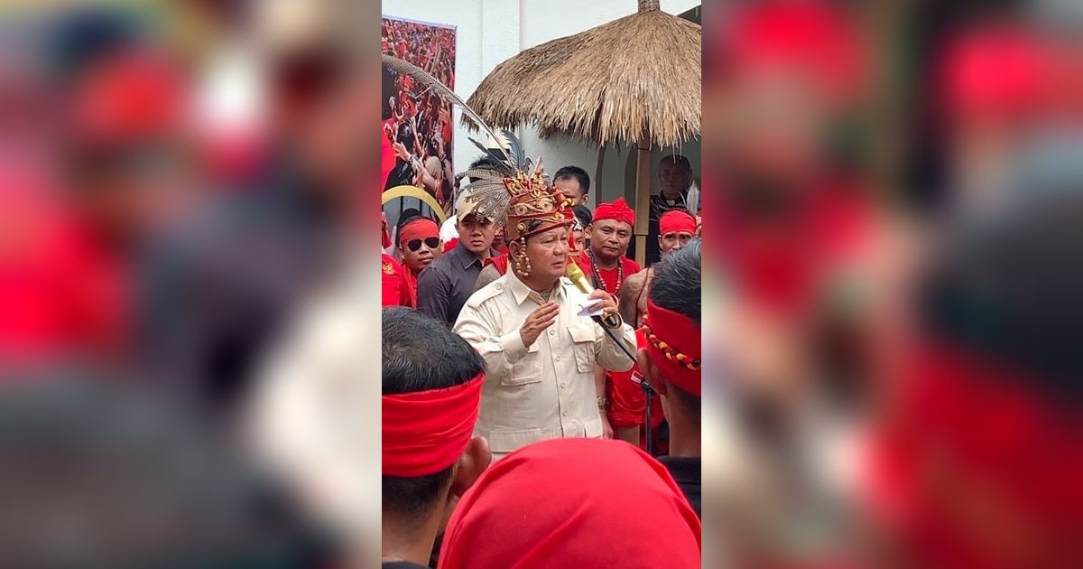 Prabowo Dukung Suku Dayak Dipermudah Masuk TNI-Polri