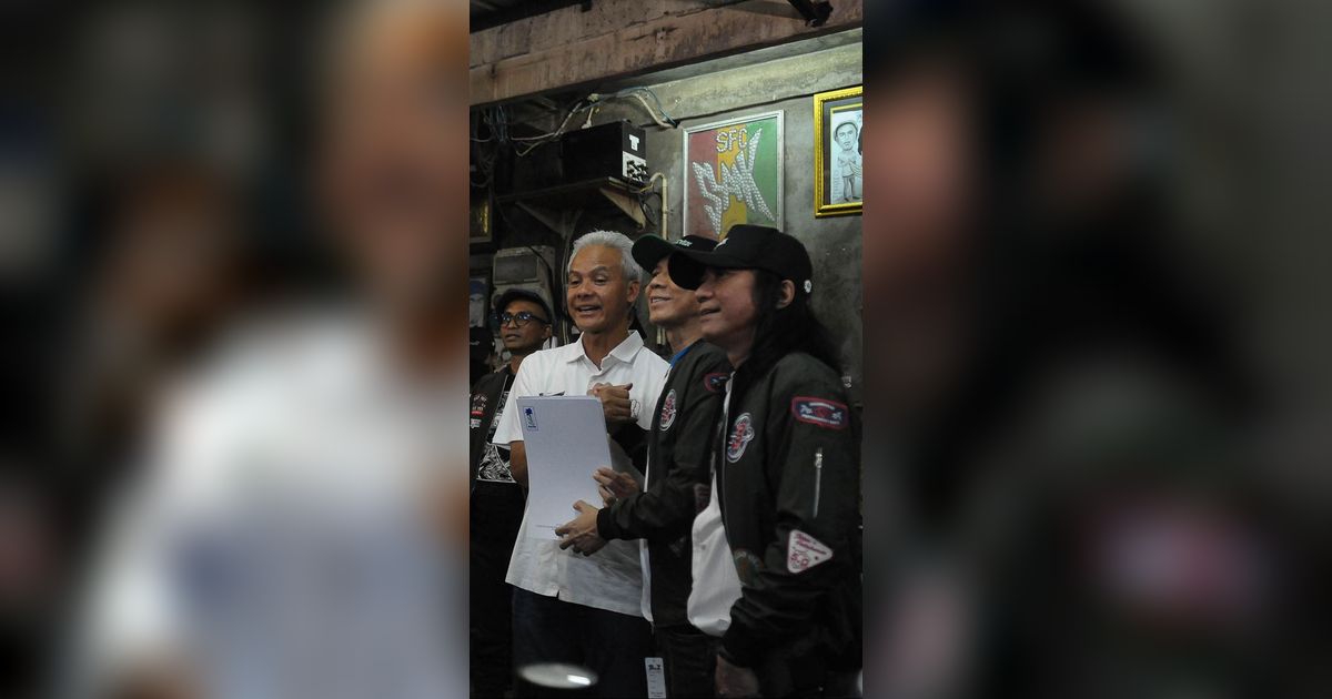 FOTO: Momen Slank Resmi Dukung Ganjar-Mahfud di Pilpres 2024, Abdee Blak-blakan Mundur sebagai Komisaris Telkom