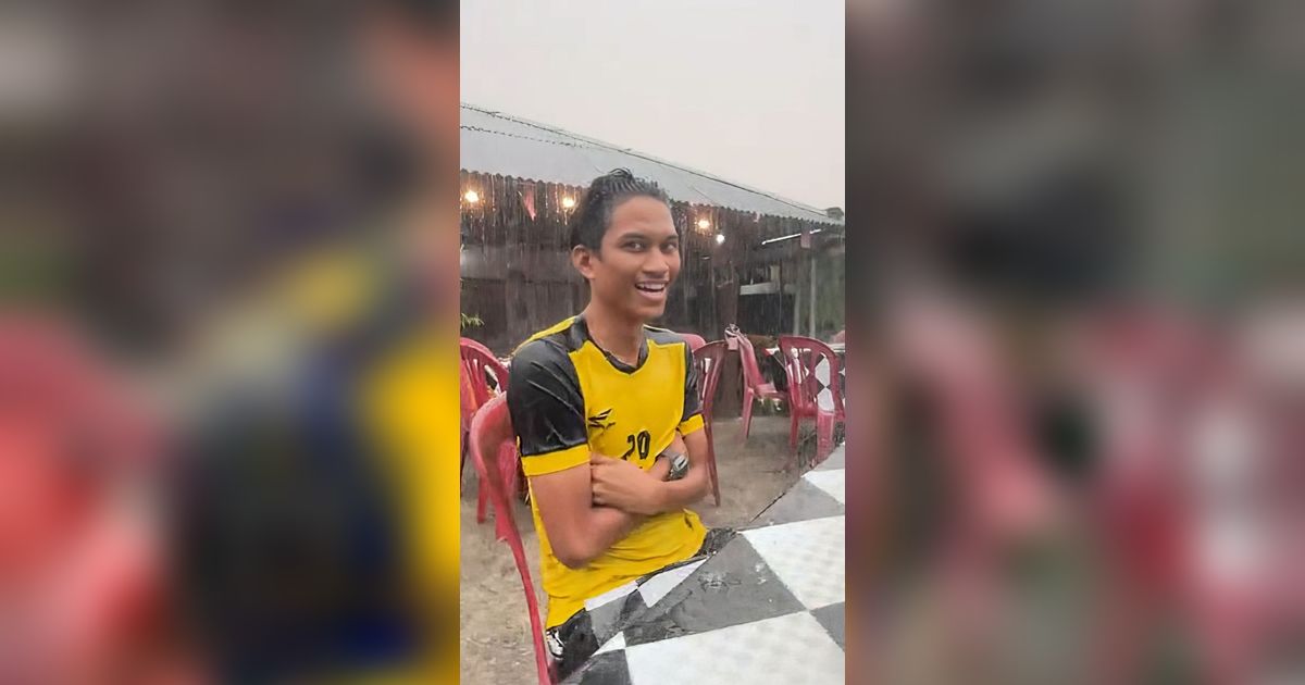 Bikin Game Siapa Duluan Berdiri yang Traktir, Satu Geng Ini Bertahan Sampai Basah Kuyup Meski Kehujanan Saat Nongkrong di Kafe Terbuka