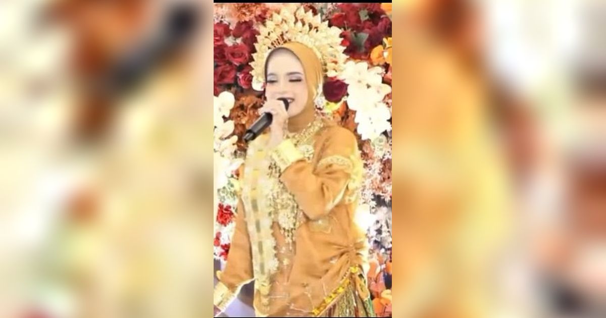 Meriahnya Acara Lamaran Putri Isnari DA, Uang Panai Hingga Rp2 Miliar