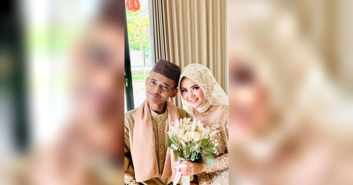 Rumah Kebakaran! 8 Potret Kondisi Ayah Fikoh LIDA Usai Kejadian Bikin Nangis, Raut Wajahnya 