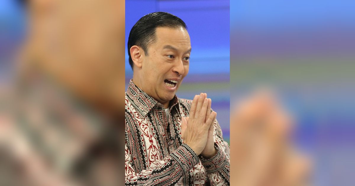 Momen Lawas Jokowi Tes Tom Lembong Kembali Viral, Usai Namaya Disebut Gibran dalam Debat Cawapres