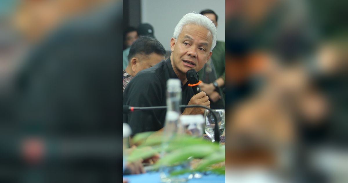 FOTO: Keakraban Ganjar Pranowo Dialog dengan Pengurus Gereja-Gereja Seluruh Indonesia di Salemba