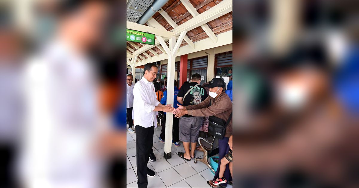 Cek RSUD Salatiga, Jokowi Minta Pelayanan dan Fasilitas Ditingkatkan