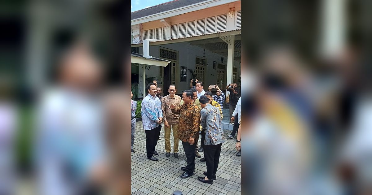 Prabowo-Gibran Temui Sultan HB X di Kantor Gubernur DIY