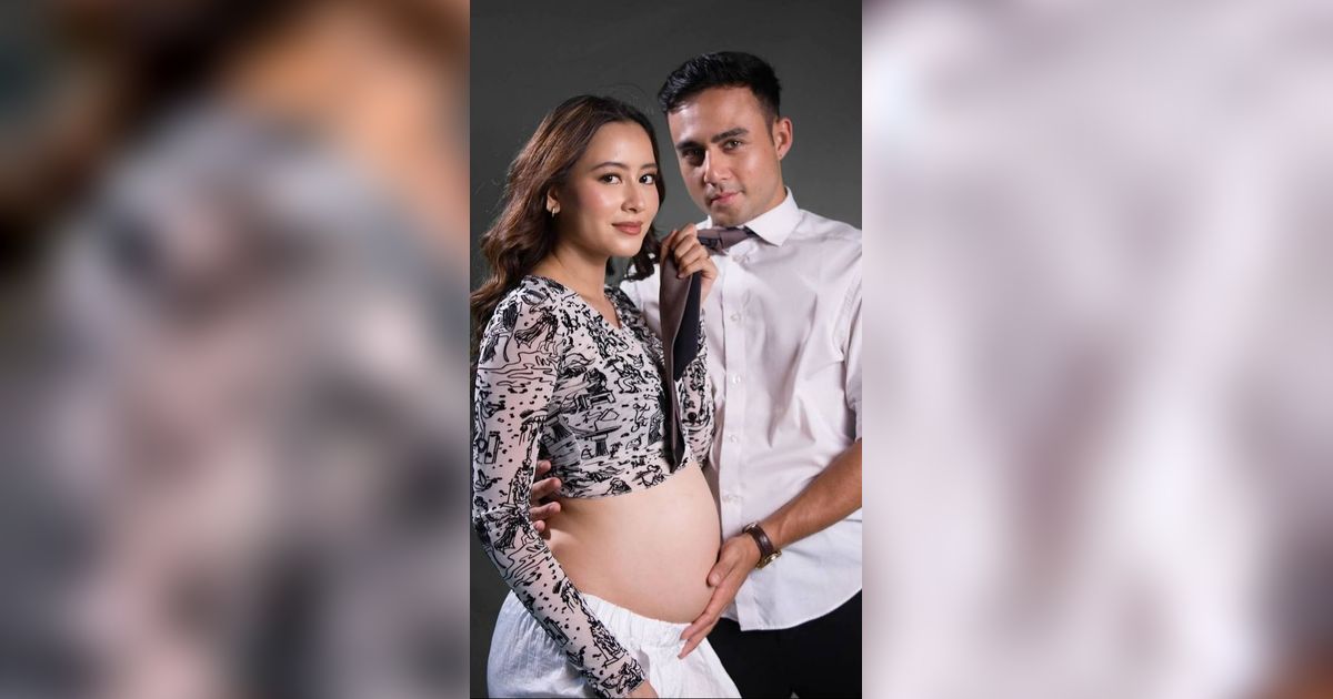 Pamer Bare Baby Bump Bareng Indra Brotolaras, Berikut Ini 8 Potret Maternity Shoot Laura Theux