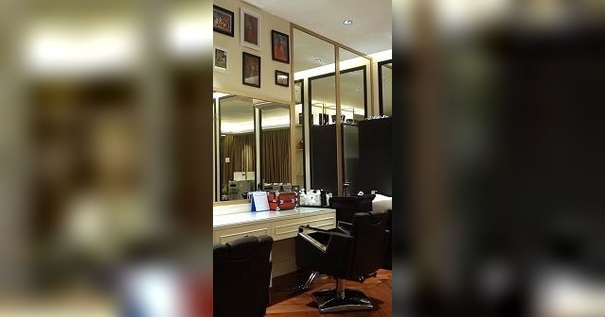 8 Artis yang Punya Salon Pribadi di Rumah, Milik Istri Ustaz Solmed Bak Klinik Kecantikan