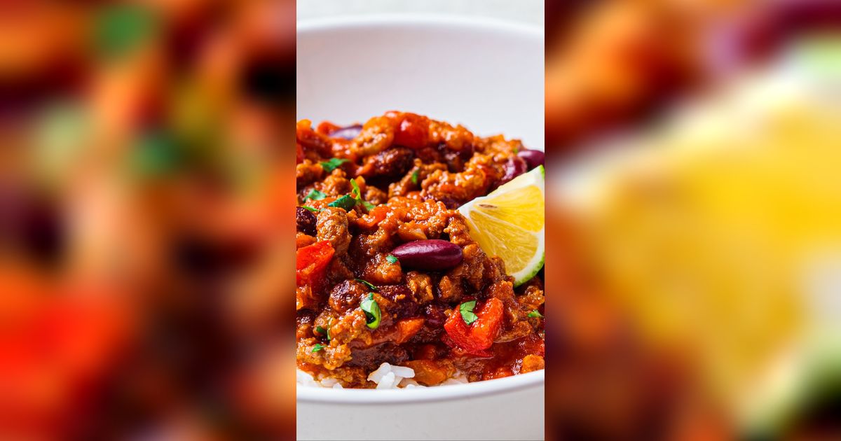 Resep Mantap Rice Bowl Ayam BBQ dan Terong Cabe Garam