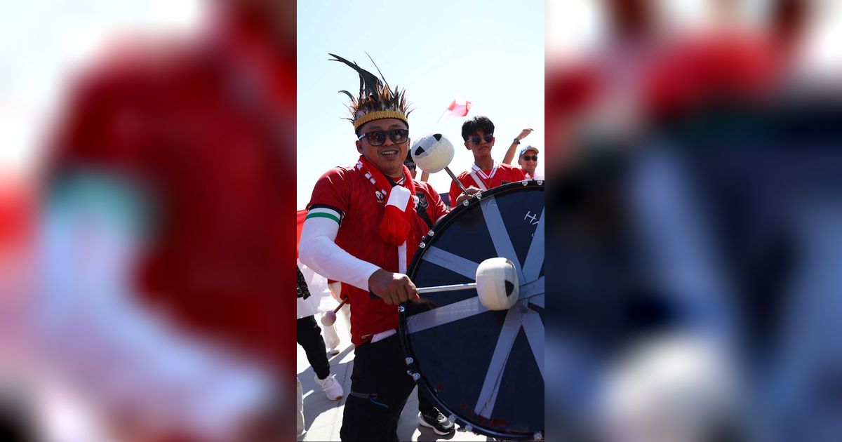 FOTO: Antusiasme Suporter Garuda Jelang Duel Timnas Indonesia vs Jepang di Piala Asia 2023