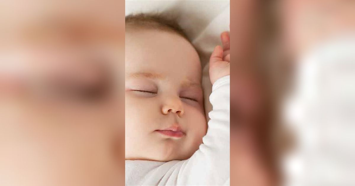 Mitos Bayi Sering Ngulet, Lengkap dengan Penjelasan Medisnya