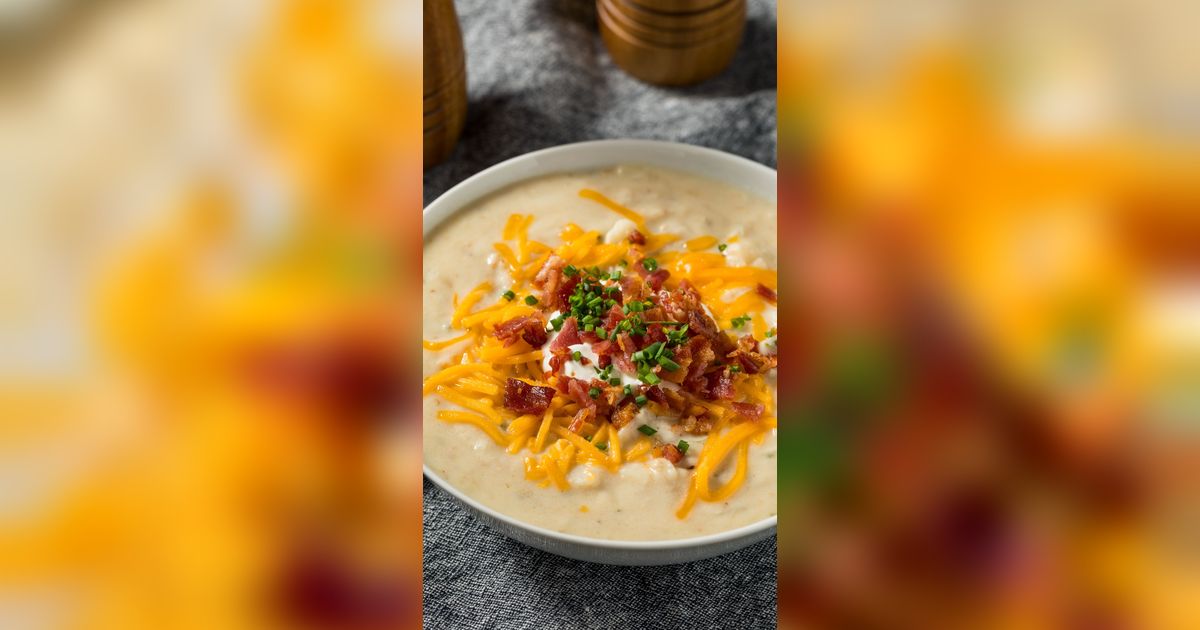 Bikin Sup Rasa Cheese Burger, Nikmat dan Hangat di Kala Hujan