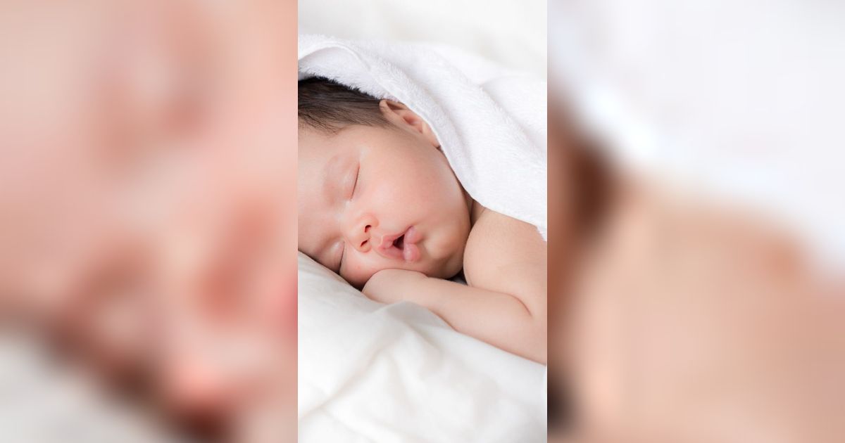 Mitos Bayi Jatuh dari Tempat Tidur, Berikut Penjelasannya