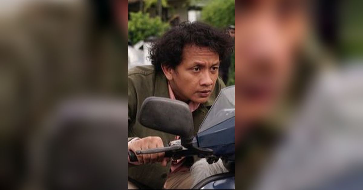 Potret Erick Estrada yang Dibully Netizen Usai Jadi Pemeran Utama Film Mendung Tanpo Udan: �Tidak Good Looking�
