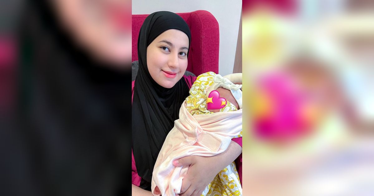 10 Potret Newborn Photoshoot Anak Tasyi Athasyia, Kecil-Kecil Sudah Dikelilingi Koleksi Tas Hermes