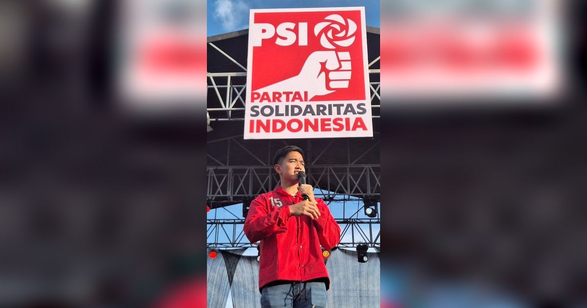 Momen Kocak Kaesang Kampanye di Solo, Mendadak Berhenti Orasi Gegara Istri