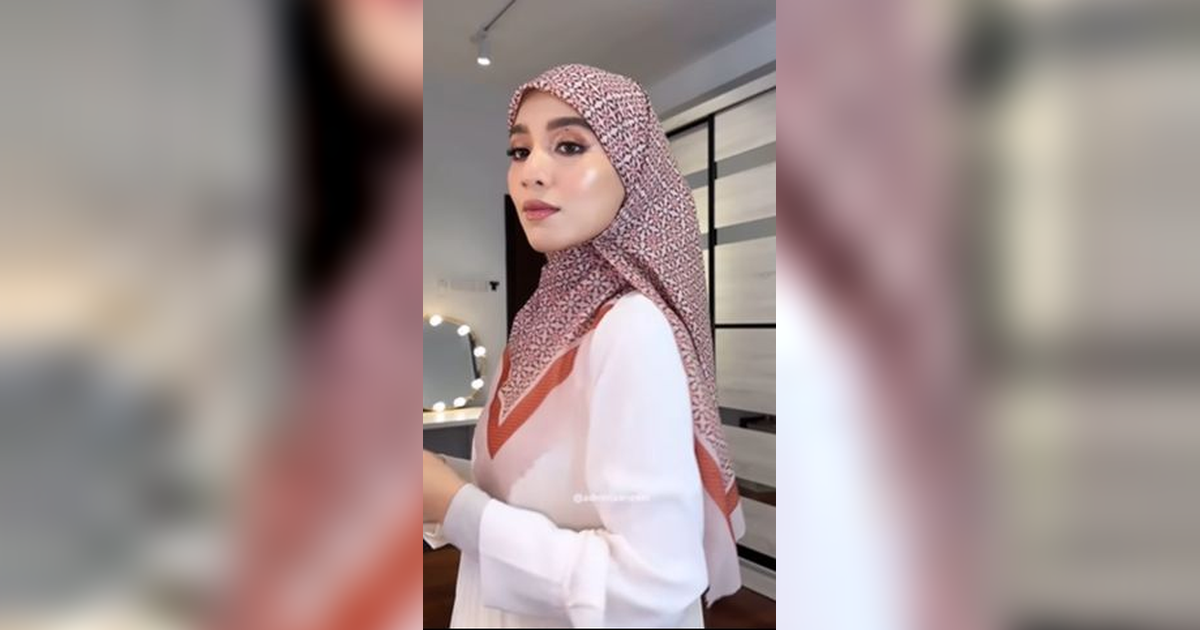 Tutorial Hijab Segiempat dengan Hasil Kayak Pakai Pashmina, Yuk Coba