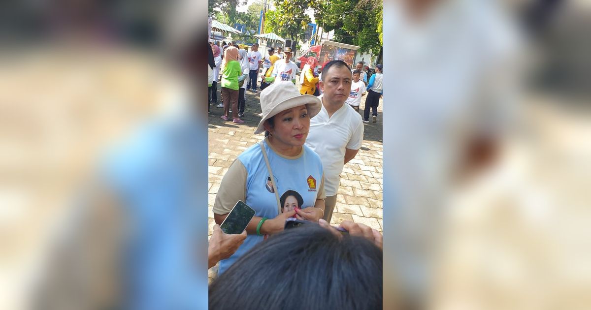 Kenakan Bucket Hat & Kaus Berlogo Partai Gerindra, Potret Titiek Soeharto Senam 'Gemoy' Curi Perhatian