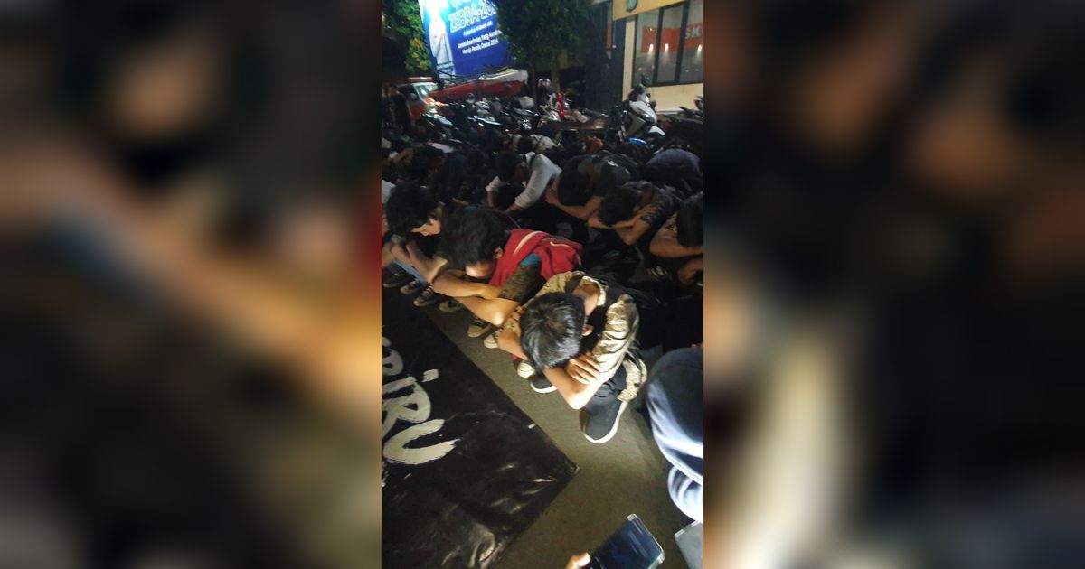 Belasan Pelajar Pelaku Tawuran di Tangerang Ditangkap Polisi, Celurit hingga Pedang Disita