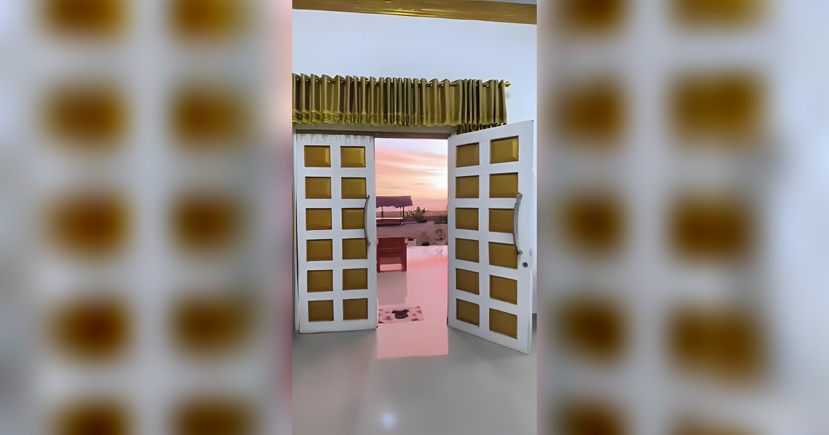 Rekam View Belakang Rumah, Pria Ini Rasakan Healing Setiap Hari Lihat Pemandangan Sunset di Laut