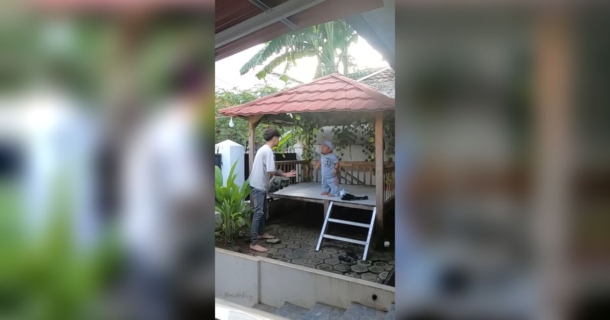 Anaknya Bertato, Ucok Baba Ngamuk Sampai Lempar Botol 'Ya Ampun Kok Kamu Ditato-tato Gitu sih'