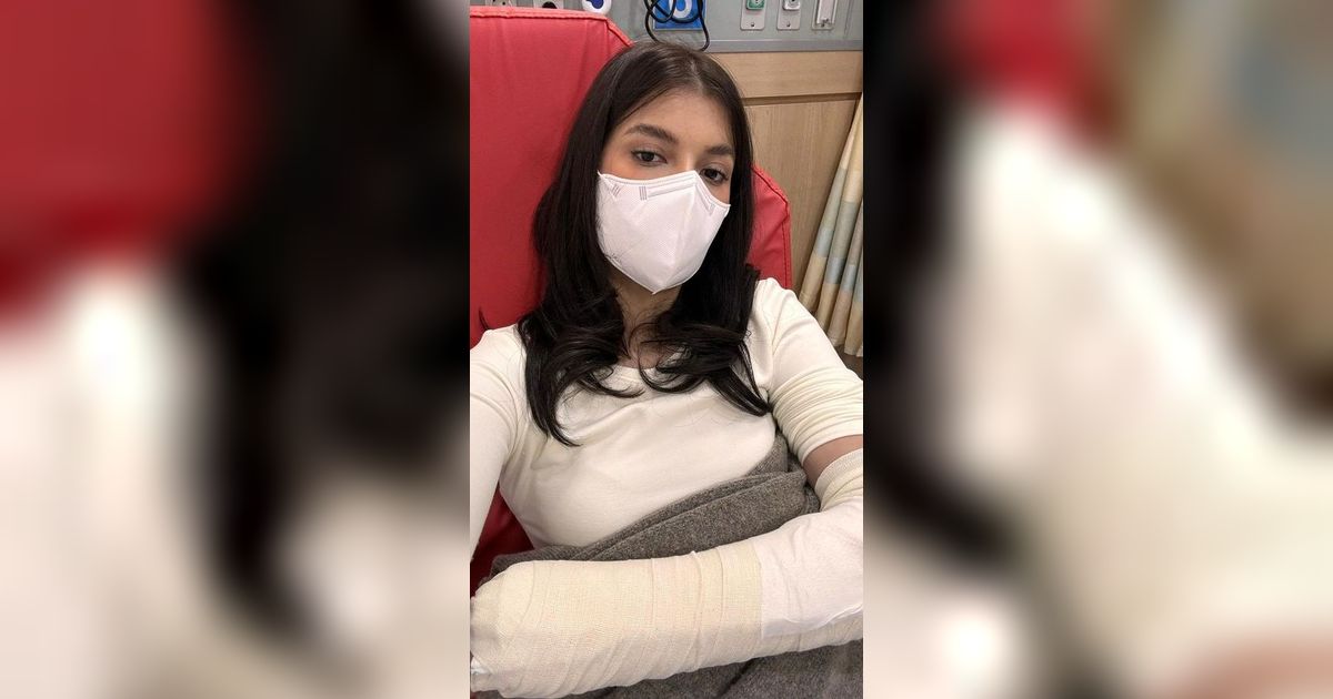 Kronologi Sabrina Chairunnisa Istri Deddy Corbuzier Alami Retak Tulang saat Liburan di Korea Selatan Hingga Dibawa ke Rumah Sakit