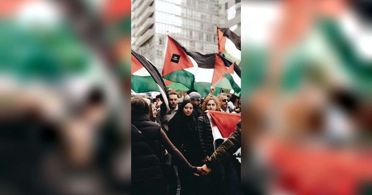 Detik-Detik Wartawan Palestina Tersungkur Saat Siaran Langsung, Pingsan karena Kelaparan Akut