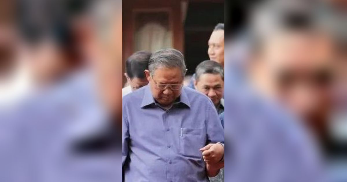 Kampanye Akbar di Banyuwangi, SBY: Kalau Indonesia Mau Maju Pilih Prabowo-Gibran