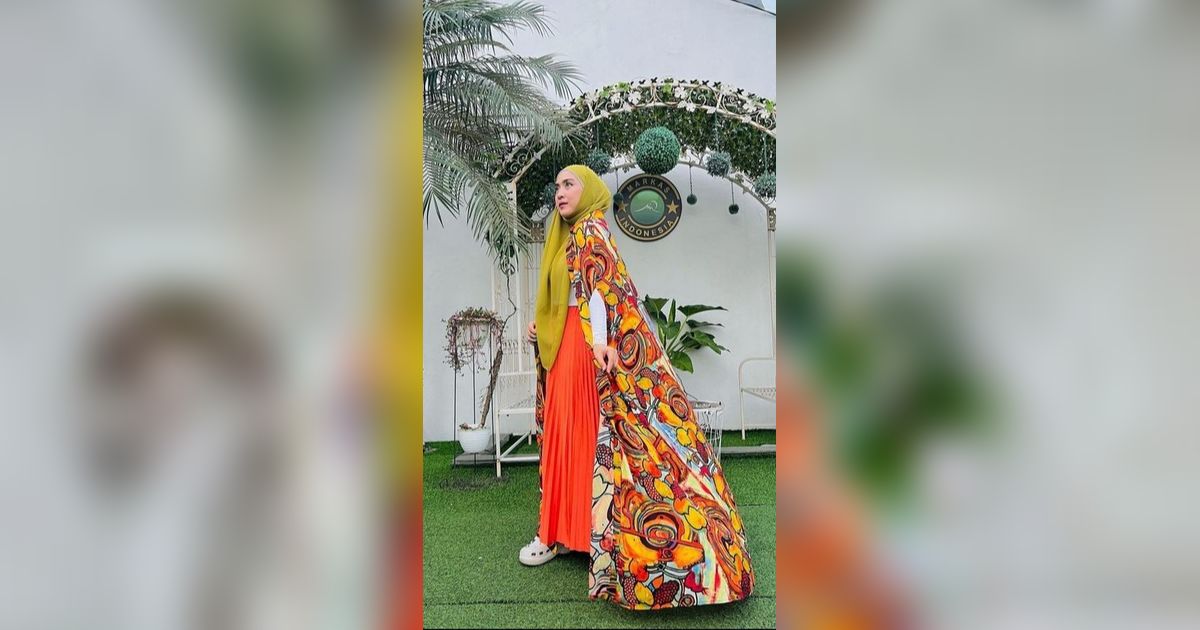 Pamer Kemewahan Agar Bisa Ajak Muslim Jadi Kaya, Harapan Istri Ustad Solmed Malah Menuai Nyinyiran