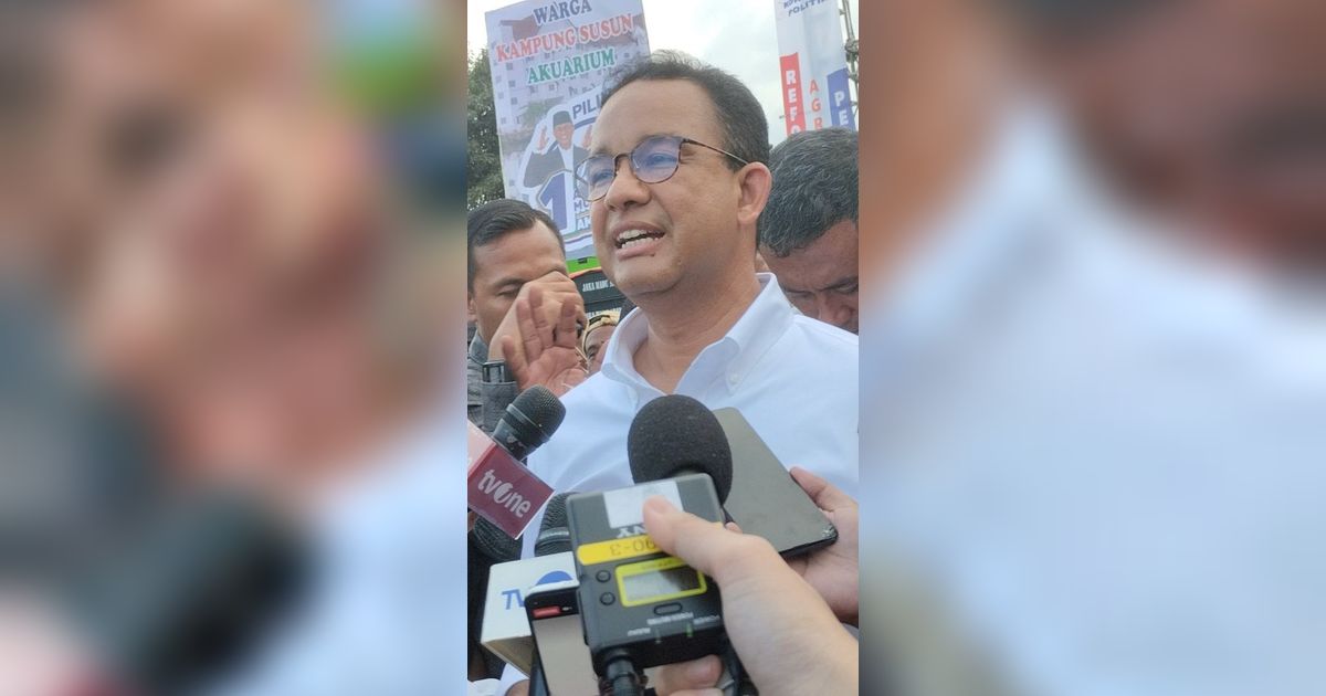 Muncul Gerakan Salam Empat Jari, Ini Respons Anies