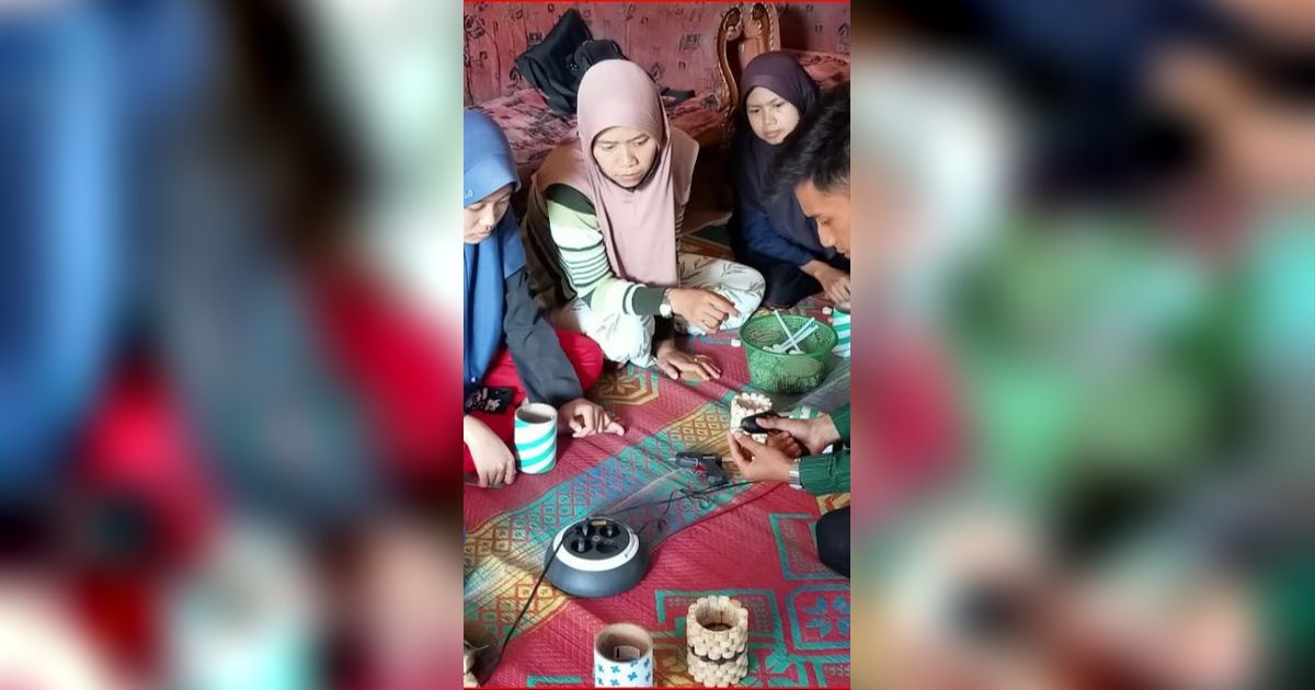 Mahasiswa UNY Olah Bonggol Jagung jadi Energi Terbarukan, Bisa Jadi Sumber Penghasilan Tambahan