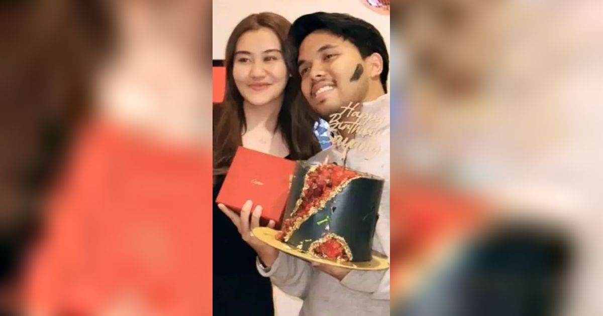 Fuji Kalah Jauh! 8 Potret Aaliyah Massaid Rayakan Ultah Thariq Bareng Gen Halilintar