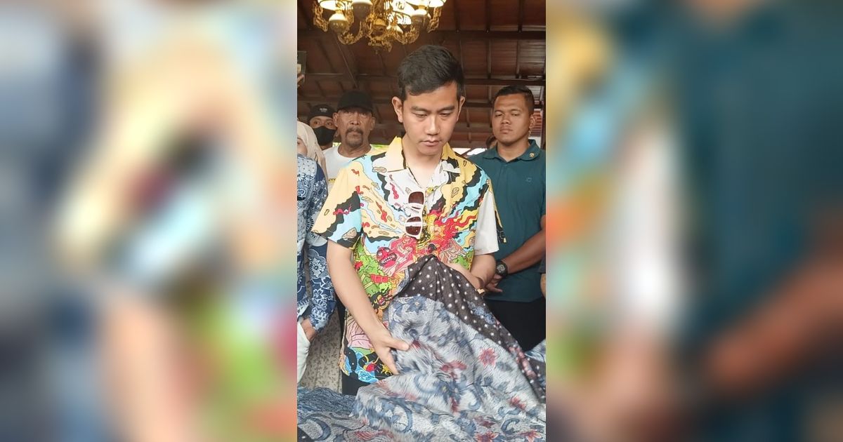 Gibran Cuek Dijuluki Belimbing Sayur hingga Samsul, Malah Dijadikan Bahan Giveaway