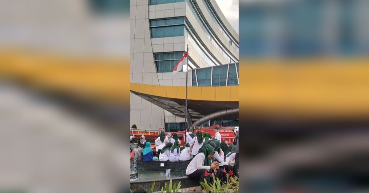 Pascaledakan, Pihak RS Semen Padang Hentikan Sementara Operasional Rumah Sakit