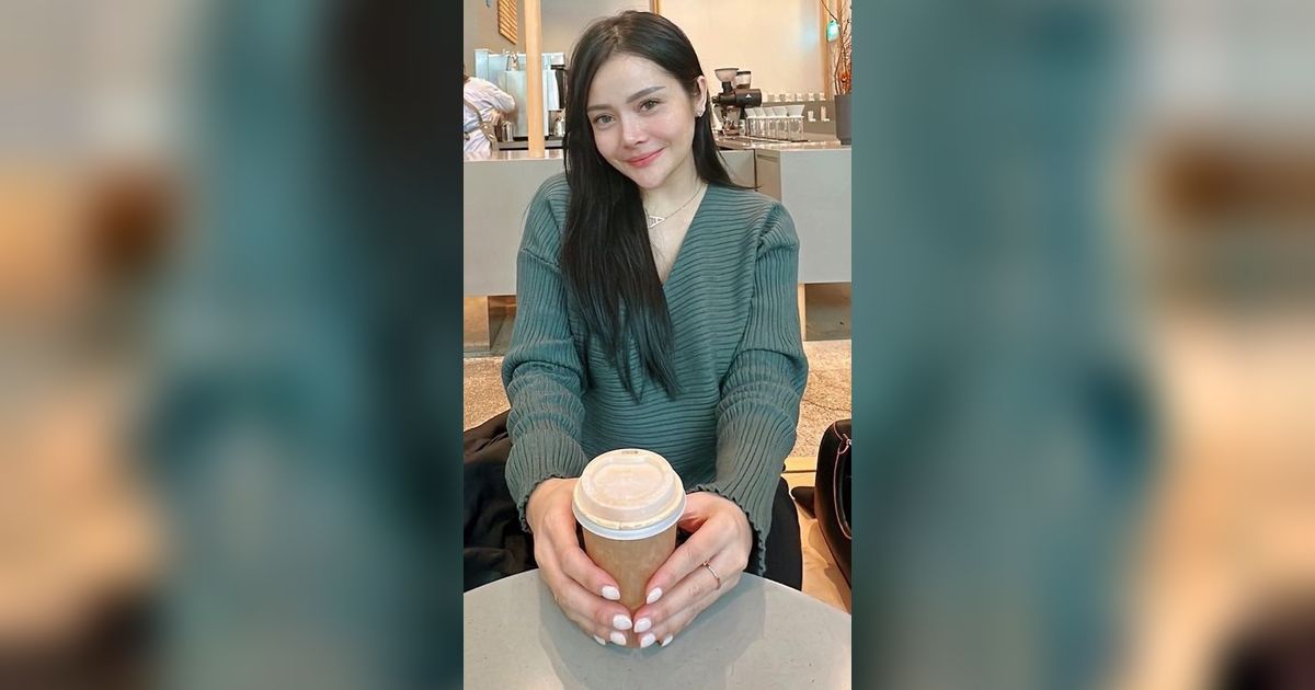 10 Potret Mantan Babysitter Mawar AFI Melahirkan Anak Pertama, Reaksi Sang Artis di Luar Dugaan!