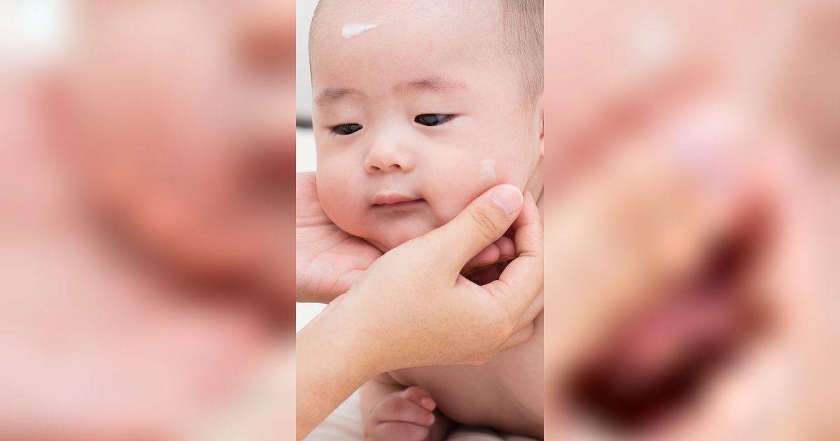 Panduan Memilih dan Memakai Sunscreen untuk Anak