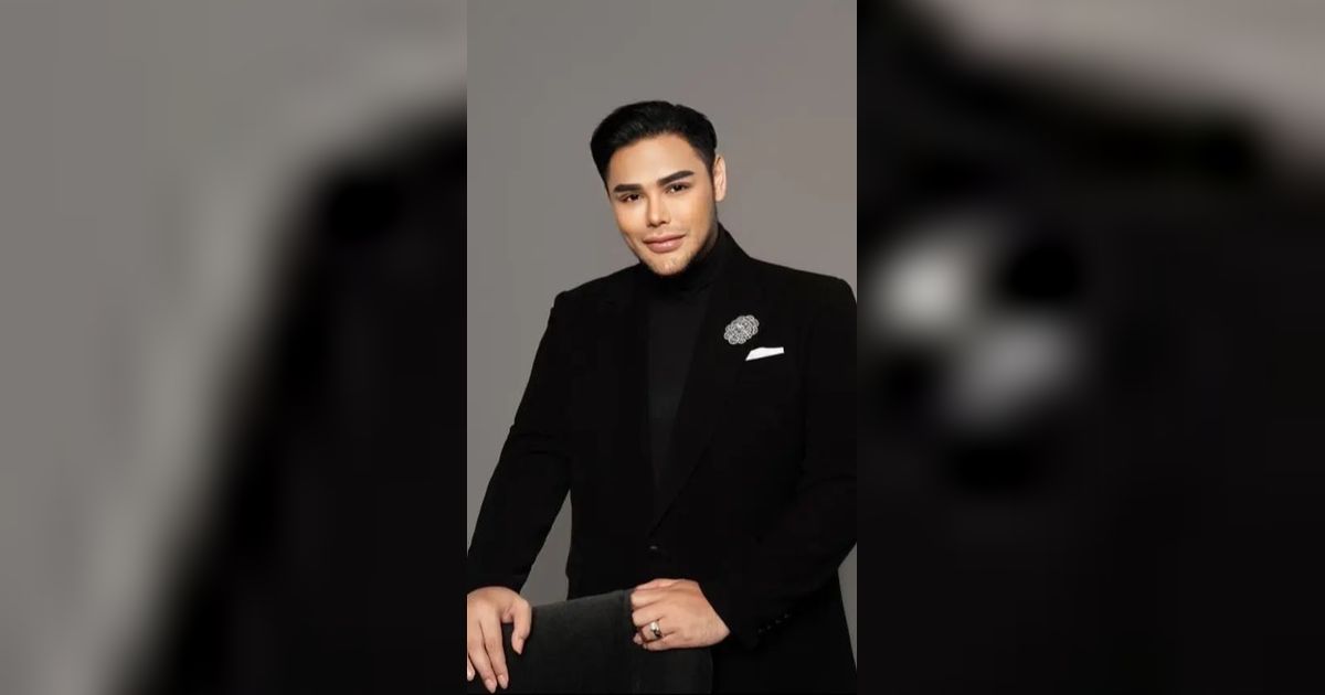 Ditegur KPI Gegara Tampil Seperti Perempuan, Ivan Gunawan Meradang