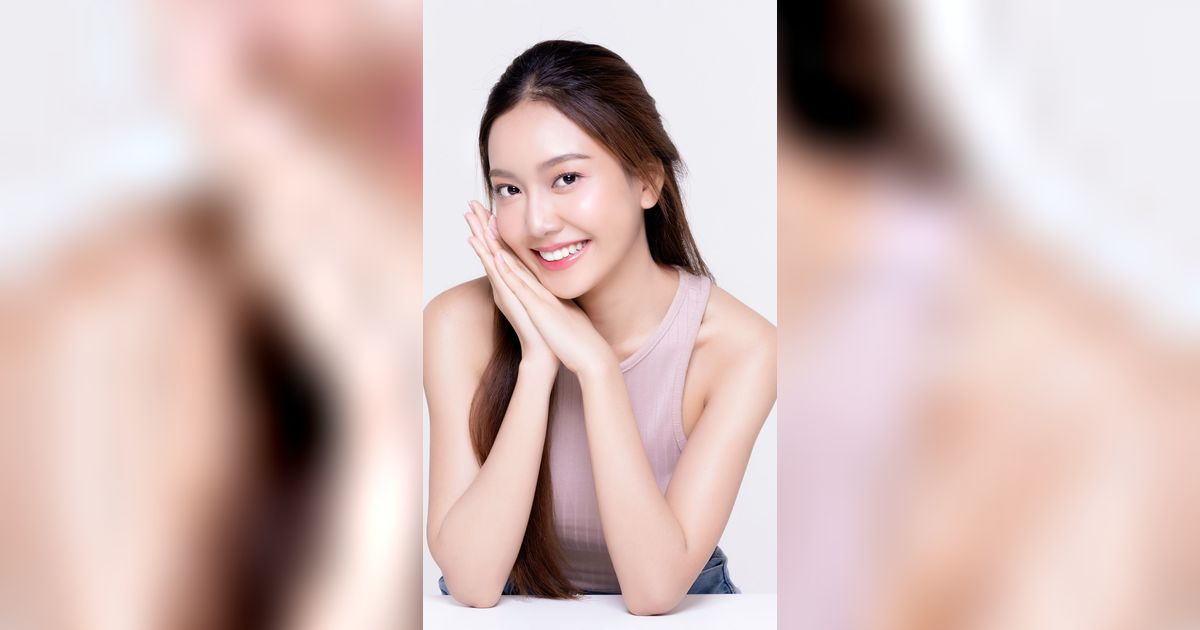Ketahui Area Wajah yang Harus Pakai Concealer, Caranya Cukup Pakai Senter