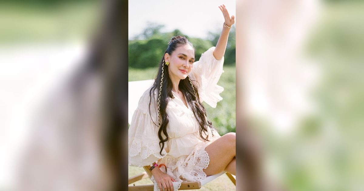 Banyak yang Penasaran Alasan Luna Maya Pakai Sunscreen Sampai Cemong, Cari Tahu Faktanya