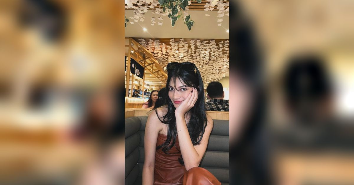 8 Potret Cantik Ratu Sofya, Aktris yang Lagi Ngehits Berkat Aktingnya di Film Siksa Neraka