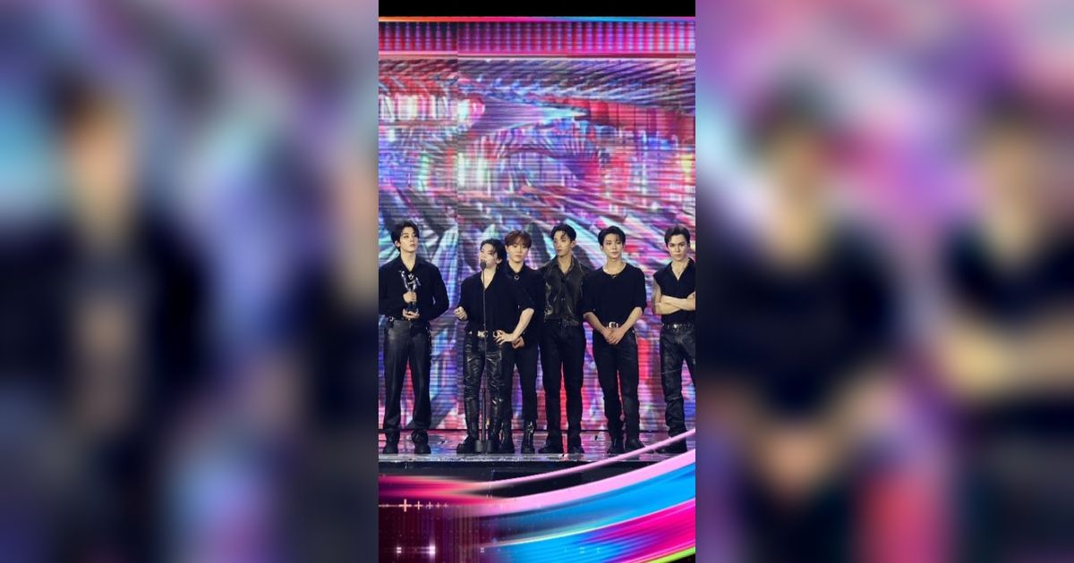 Setelah Debut, SEVENTEEN dan NewJeans Menangkan Penghargaan Utama Golden Disc Pertama