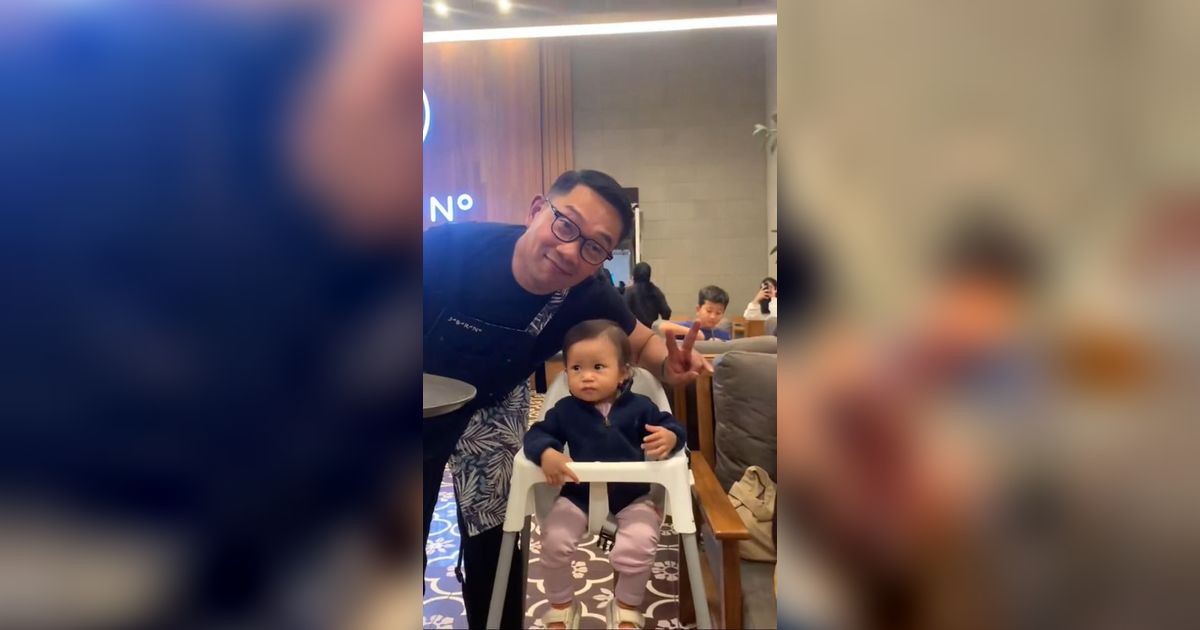 Tak Lagi Jadi Gubernur, Momen Ridwan Kamil saat Jadi Pelayan di Cafe Ini Viral