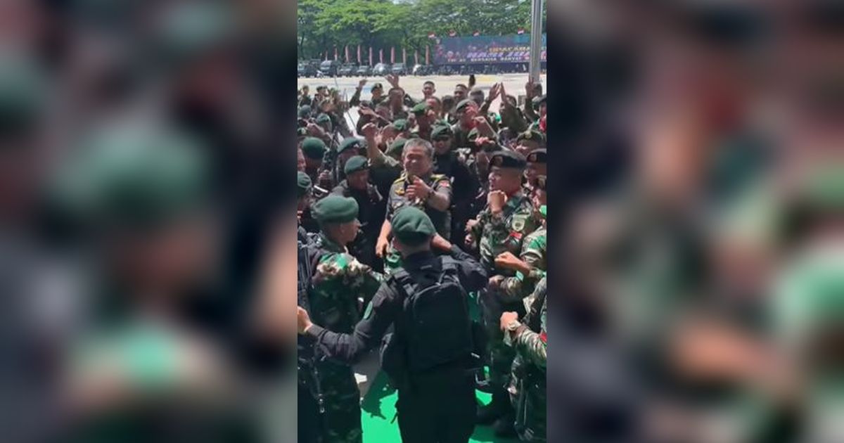 Momen Kedekatan Jenderal TNI Maruli Simanjuntak Bareng Prajurit Hasanuddin, Joget Asyik Beri Tos