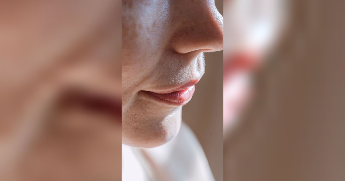 7 Penyebab Bintik Pada Bibir yang Mengganggu dan Solusi Ampuh Mengatasinya