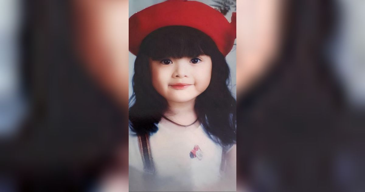 Anak Ini Mantan Artis Cilik, Adiknya Kini Jadi Penyanyi Internasional, Coba Tebak?