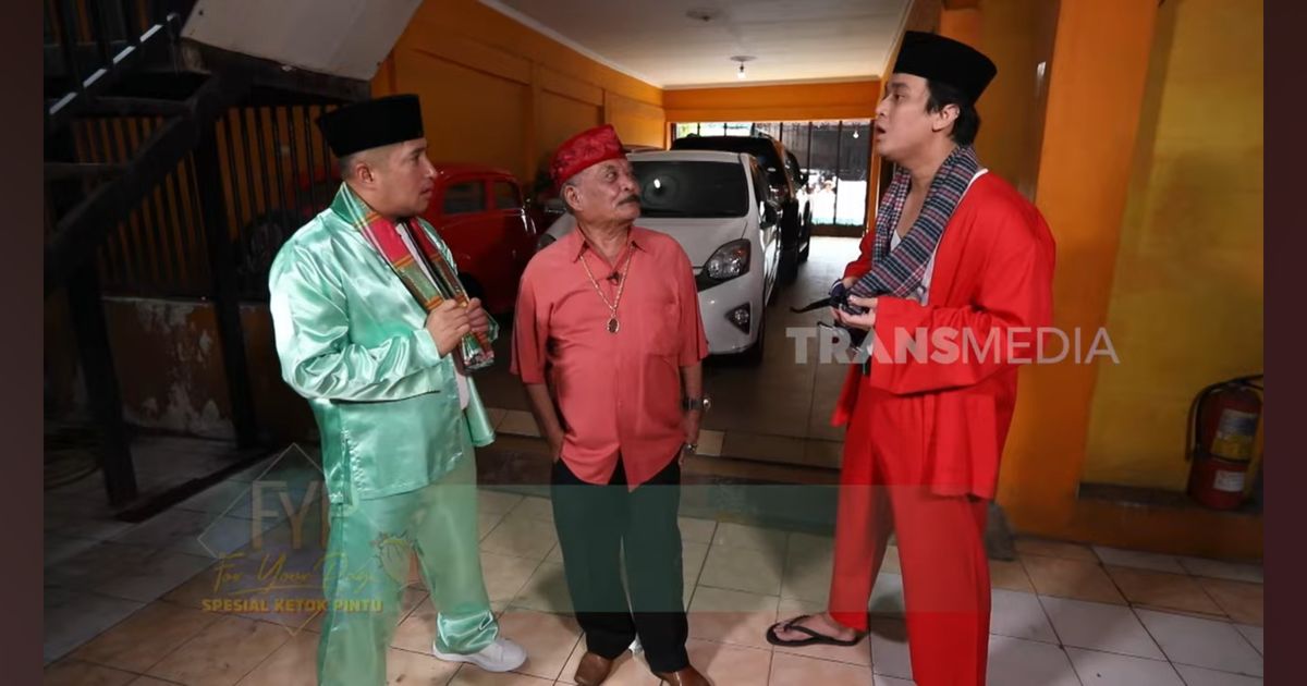 Irfan Hakim & Billy Syahputra Melongo Melihat Sederet Mobil Mewah dan Klasik Milik Haji Bolot