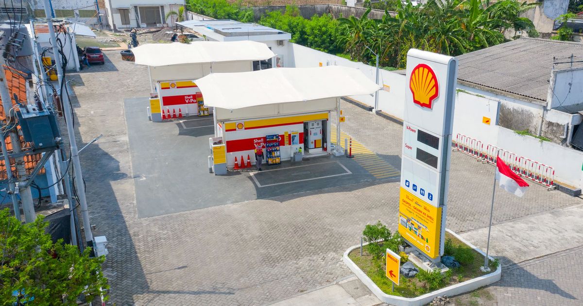 Harga BBM Shell Turun Mulai Hari Ini, Shell Super Setara Pertamax Kini Hanya Rp12.290 per Liter