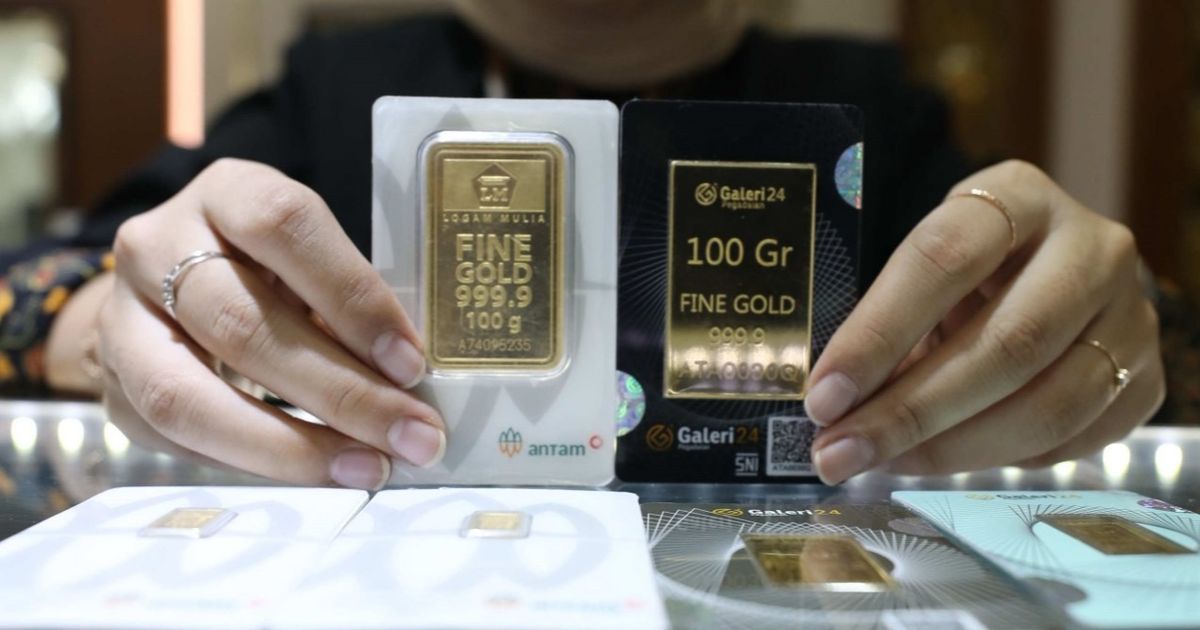 Harga Emas Antam Turun Rp12.000 per Gram Hari Ini, Waktunya Borong?