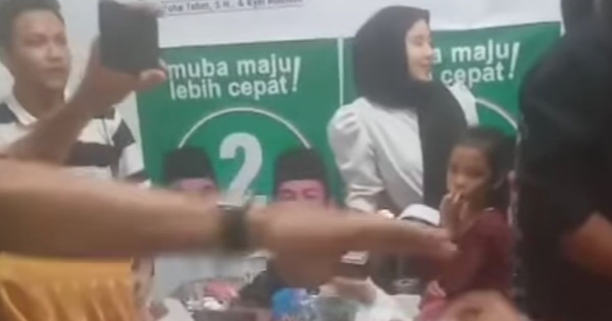 Viral Tim Calon Bupati Musi Banyuasin Bagi-Bagi Uang, Begini Kata Bawaslu